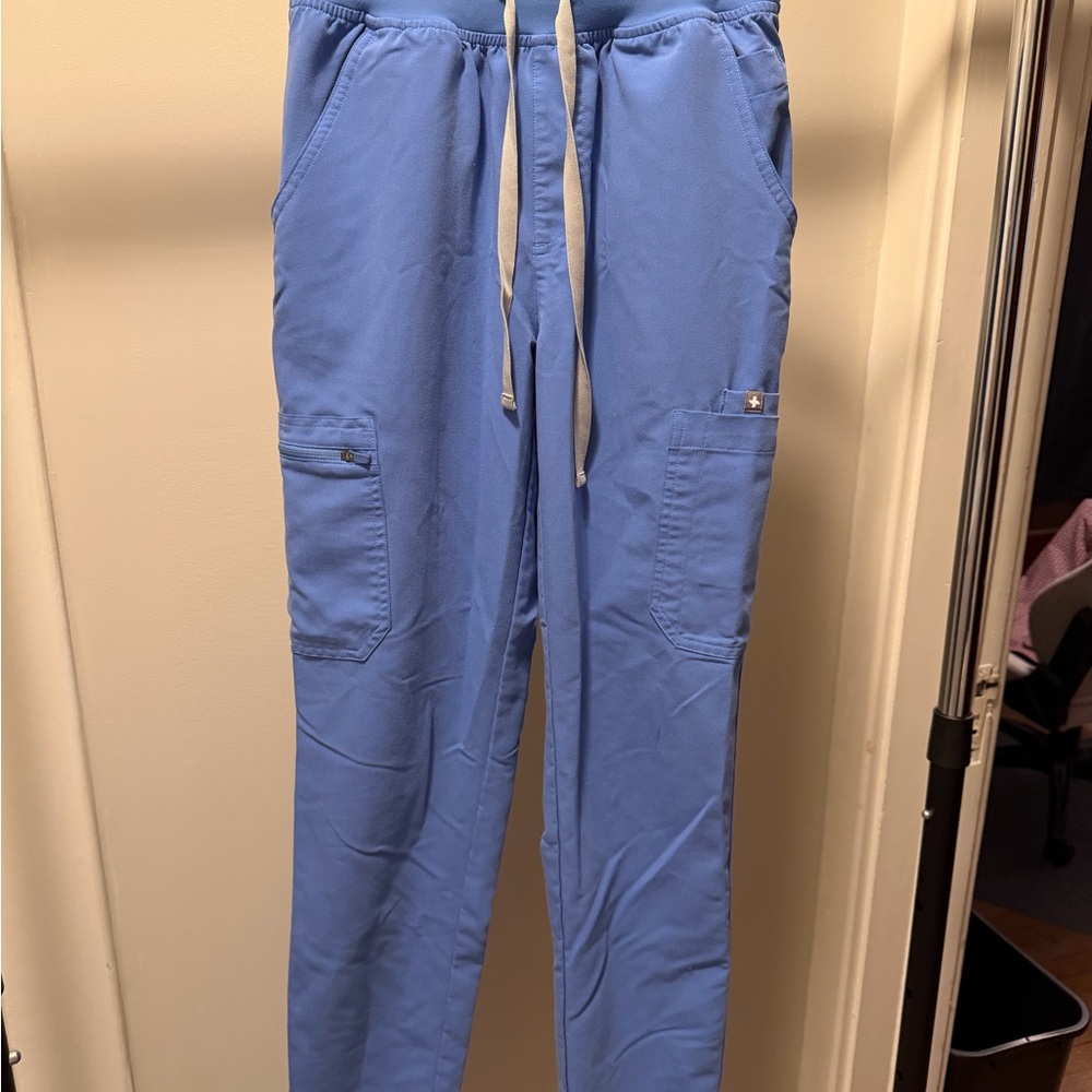 Figs Women's Yola Scrub Pants in Ceil Blue